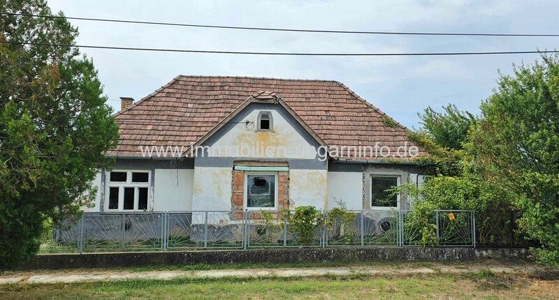 Immobilien Angebote in Ungarn - Tolna Vármegye - Dorfhaus in der Gegend ...